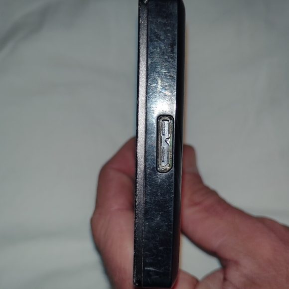 Seagate 2 terabyte external hard drive - Picture 4 of 7